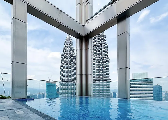 Chanel Suite With City View At Tropicana The Residence